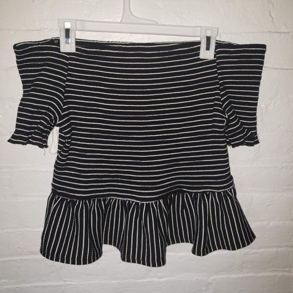 WhoWhatWear Off the shoulder Black Top